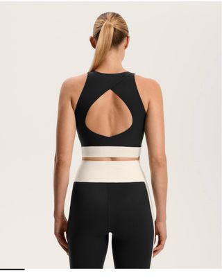 Conjunto Oyso Leggings y Top Beige/Negro