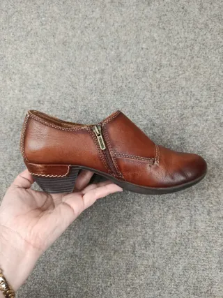 Zapatos de piel marrones Pikolinos