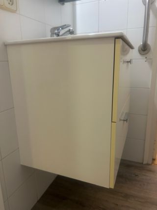 Mueble Lavabo Roca Blanco flotante.