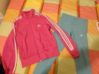 Conjunto deportivo Adidas mujer