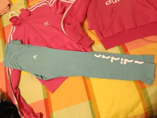 Conjunto deportivo Adidas mujer