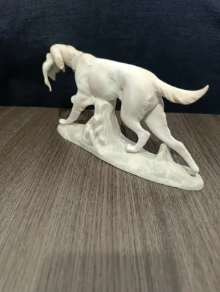 Porcelana Tang "perro Caza con pato"