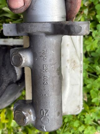 Bomba de Freno Dacia Renault