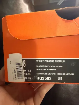 Nike Pegasus Premium Scarpe da Ginnastica