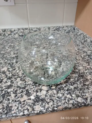 Pecera redonda de cristal