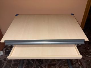 Escritorio de madera