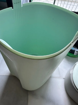 Contenedor de pañales antibacteriano
