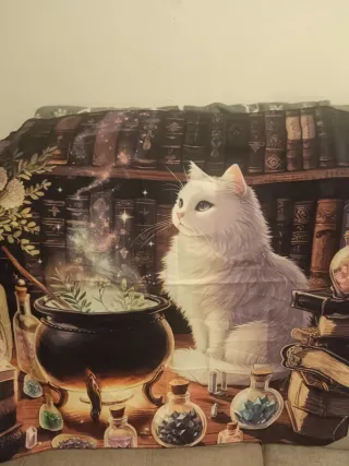 Tapete de Tarot Mágico con Gato Blanco