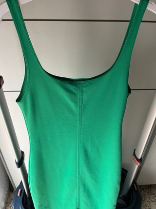 Vestido tirantes verde zara Talla M