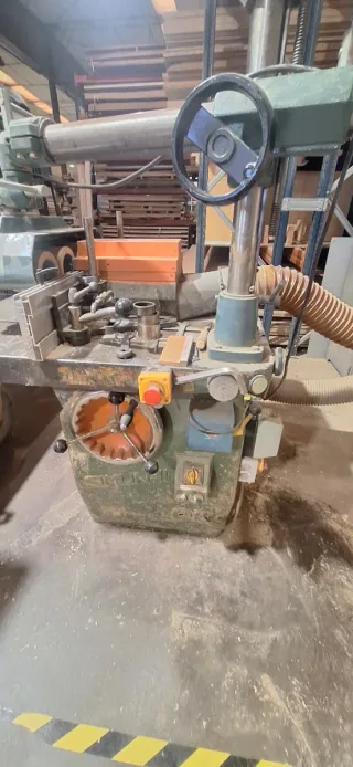 Tupi de carpintería