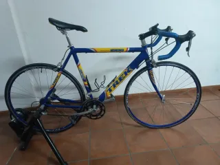 Bicicleta Trek 1500 + Rodillo