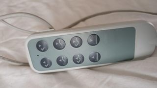 Cama articulada hospitalaria