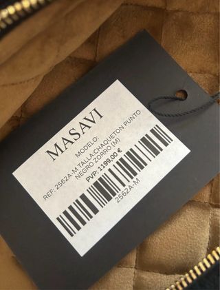 Chaqueta Masavi con etiqueta