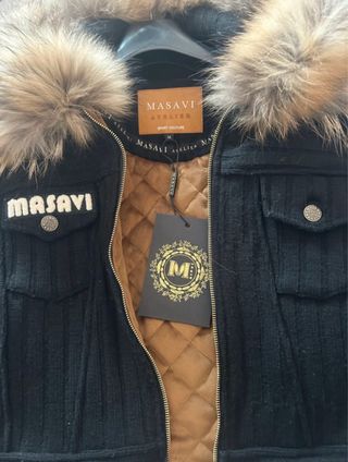 Chaqueta Masavi con etiqueta