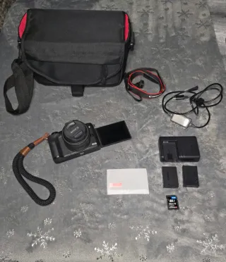 Canon EOS M50 Mark II Kit Travel