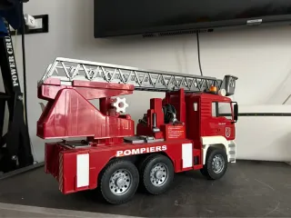 Bruder Camion Pompieri MAN TGA