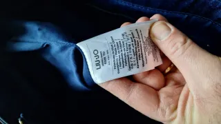 Borsa Liu Jo blu con charm dorato