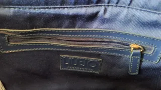 Borsa Liu Jo blu con charm dorato