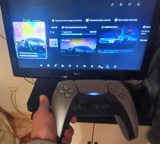 PlayStation 5 Slim con Spider-Man 2