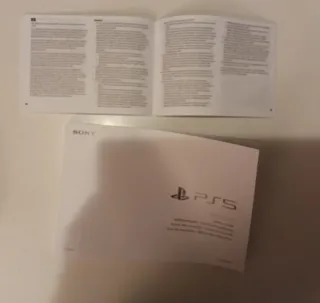 PlayStation 5 Slim con Spider-Man 2