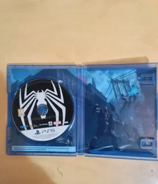 PlayStation 5 Slim con Spider-Man 2