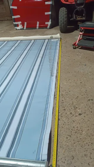 Toldo exterior rayas azul y blanco