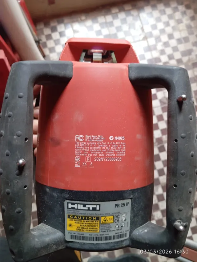 Nivel láser Hilti PA 911