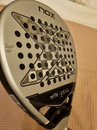 Nox AT10 18K 2024 - Casi Nueva