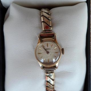 Reloj Roamer de cuerda - Swiss Made