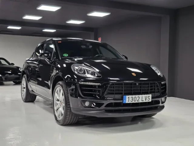 Porsche Macan S 360*carplay*pano*r20*keyless*chron