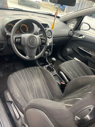 Opel Corsa 2010