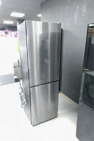 Frigorífico Combi Acero Inoxidable o negroNo Frost