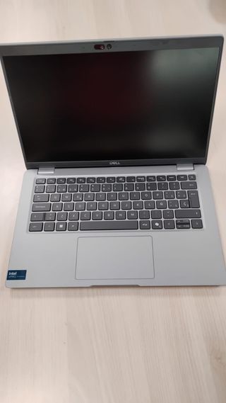 Portátil Dell Latitude 5450 Intel Core Ultra 5