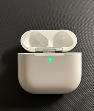 Airpods 4 Izquierdo con Estuche, sin cancelacion