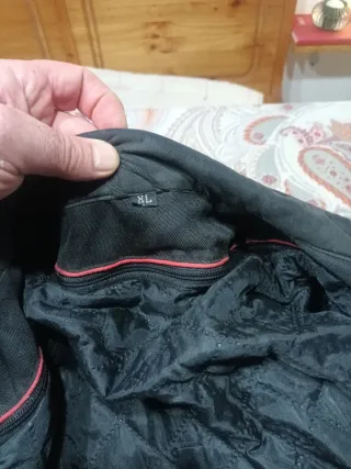 Chaqueta de moto para hombre.