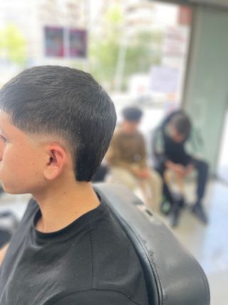 Ofrezco mis servicios como barbero a domicilio