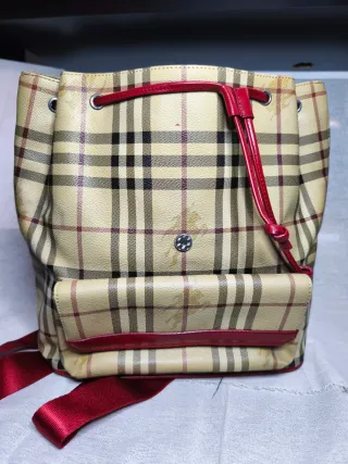 Bolso Mochila Burberry Check Rojo Beige