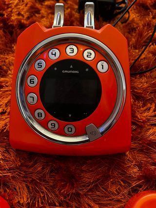 Teléfono Inalámbrico Grundig Naranja