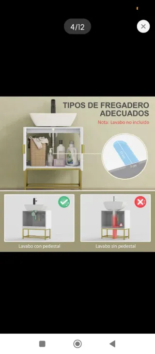 Mueble de baño blanco y dorado