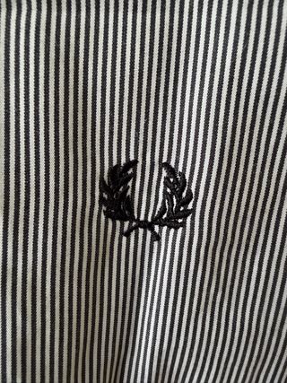 Camisa Fred Perry Rayas Talla M