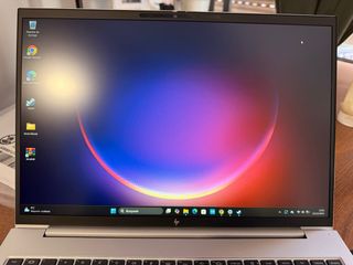 HP Elitebook 860 G11