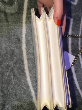 Bolso Guess Blanco Cadena