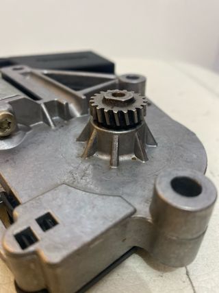 Motor Techo Eléctrico BMW Siemens 67.61-8 381 480.