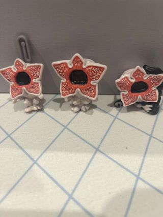 Lote Funko Kinder Joy Demogorgon