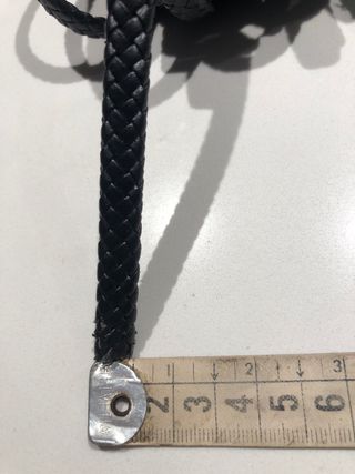 Cordón trenzado cuero sintético negro