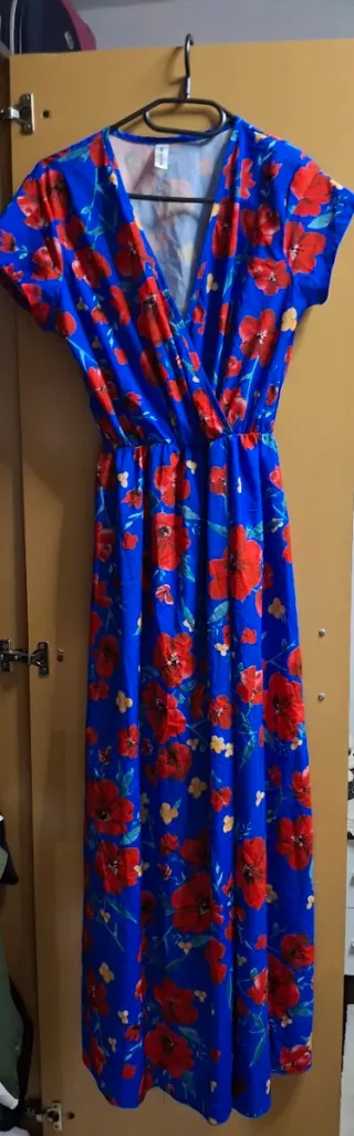 Vestido floral azul con rojo talla única