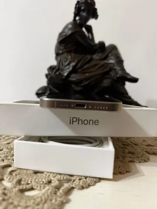 iPhone 15 Pro 128GB gris