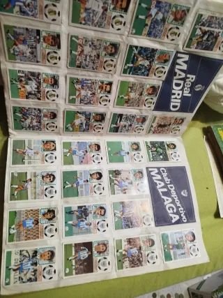 Liga 83-84 1ª  álbum Cromos faltan 6 fichajes