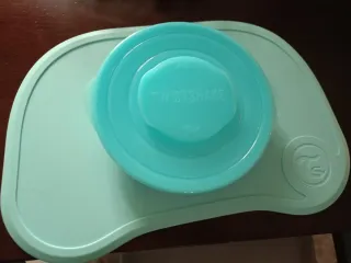 Trona Twistshake con cojín y vajilla