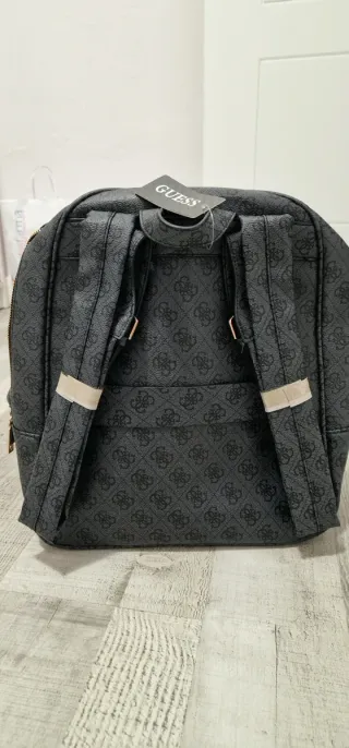 Mochila Guess Power Play II - Negra/Gris